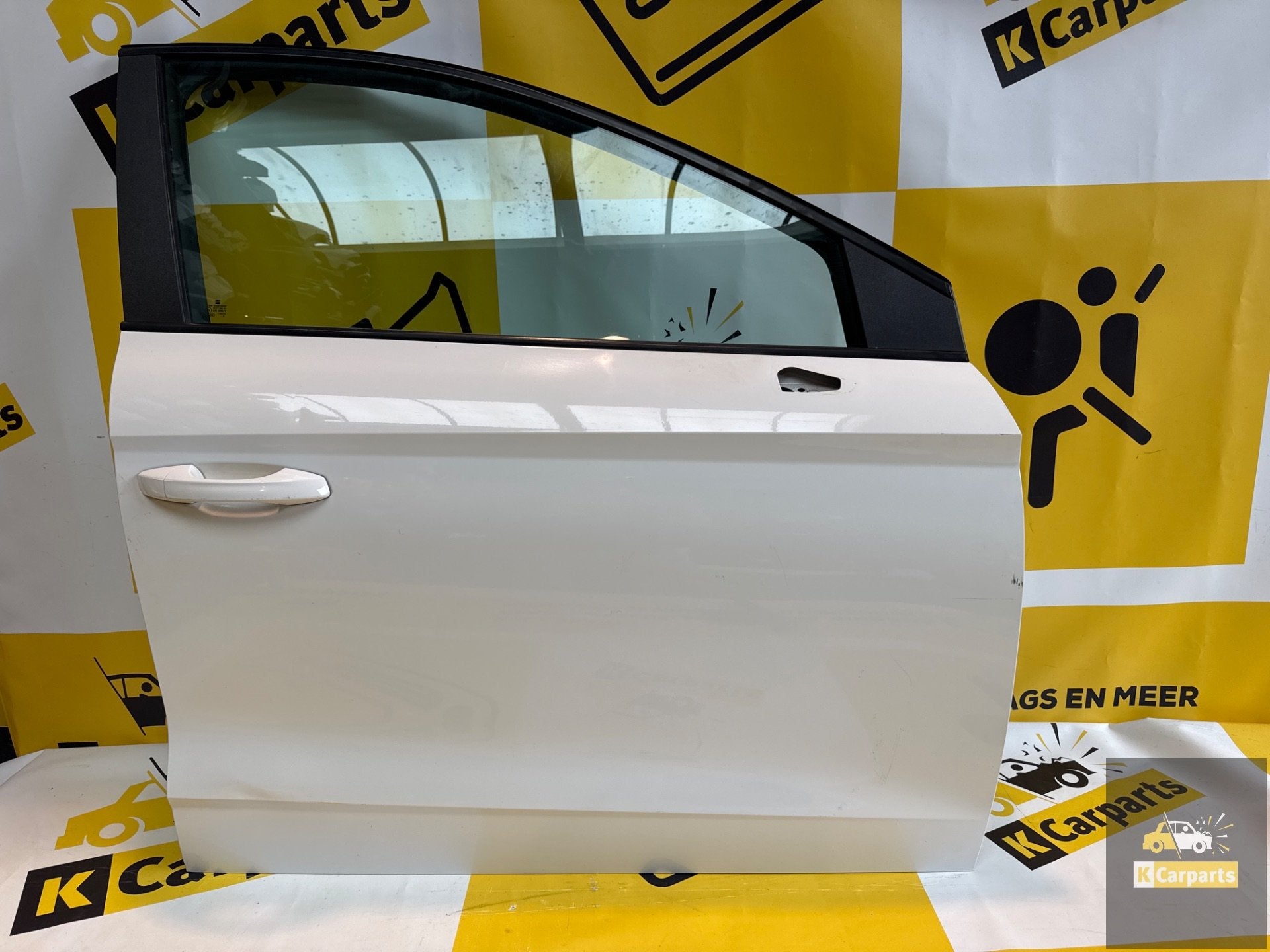 Seat Ibiza 4 6F Rechts Voor portier Origineel 2018-Heden, Gebruikt, Deur, Autovia A-2, Km 585 585
08760  Martorell, ES, SEAT S.A.