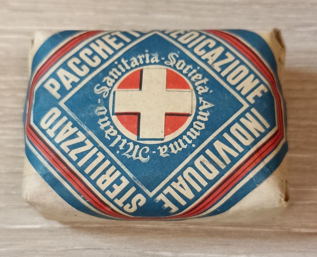 Pansement individuel Italien ww1-ww2, Collections, Objets militaires | Seconde Guerre mondiale, Envoi, Armée de terre, Autres types