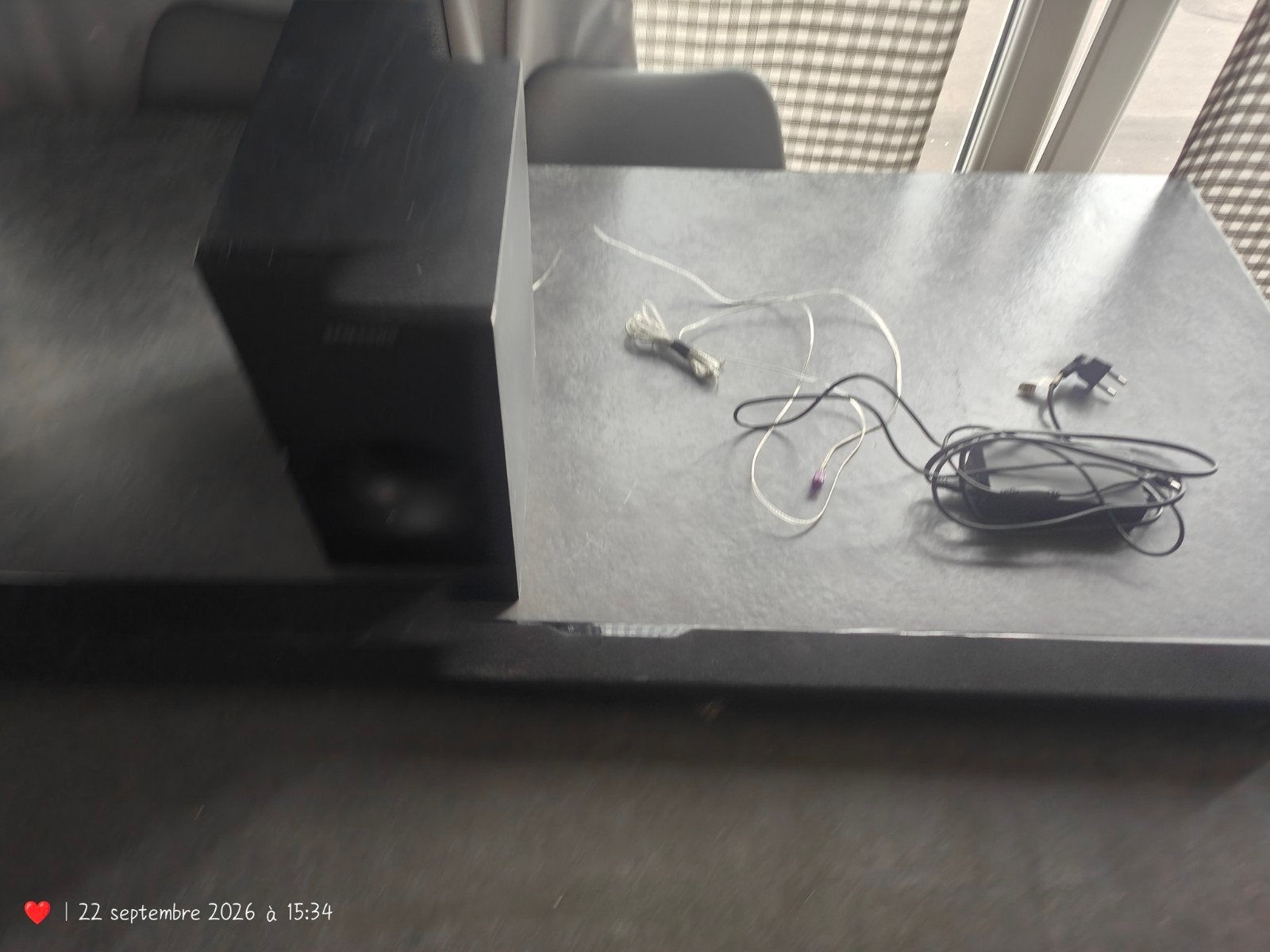 SAMSUNG SOUNDBAR MET SUBWOOFER, Ophalen