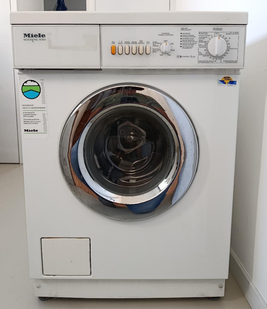 Wasmachine Miele NOVOTRONIC, 1200 à 1600 tours, 4 à 6 kg, Comme neuf, Chargeur frontal