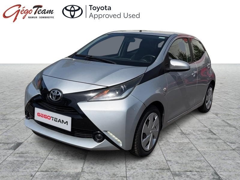 Toyota Aygo x-play, Electronic Stability Program (ESP), Handgeschakeld, 5 deurs, https://public.car-pass.be/vhr/3a6b14a6-a7b9-49eb-8a52-5e07f9f002ac