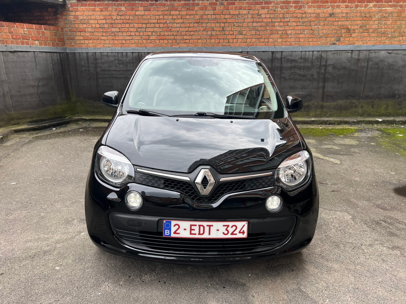 Renault twingo/2018/1.0 essence/90 000 km/Euro 6, Autos, Renault, Euro 6, Boîte manuelle, Noir, Particulier