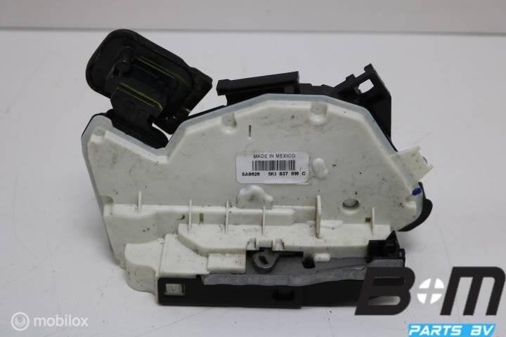 Portierslot rechtsvoor VW Beetle 5C 5K1837016C, Utilisé