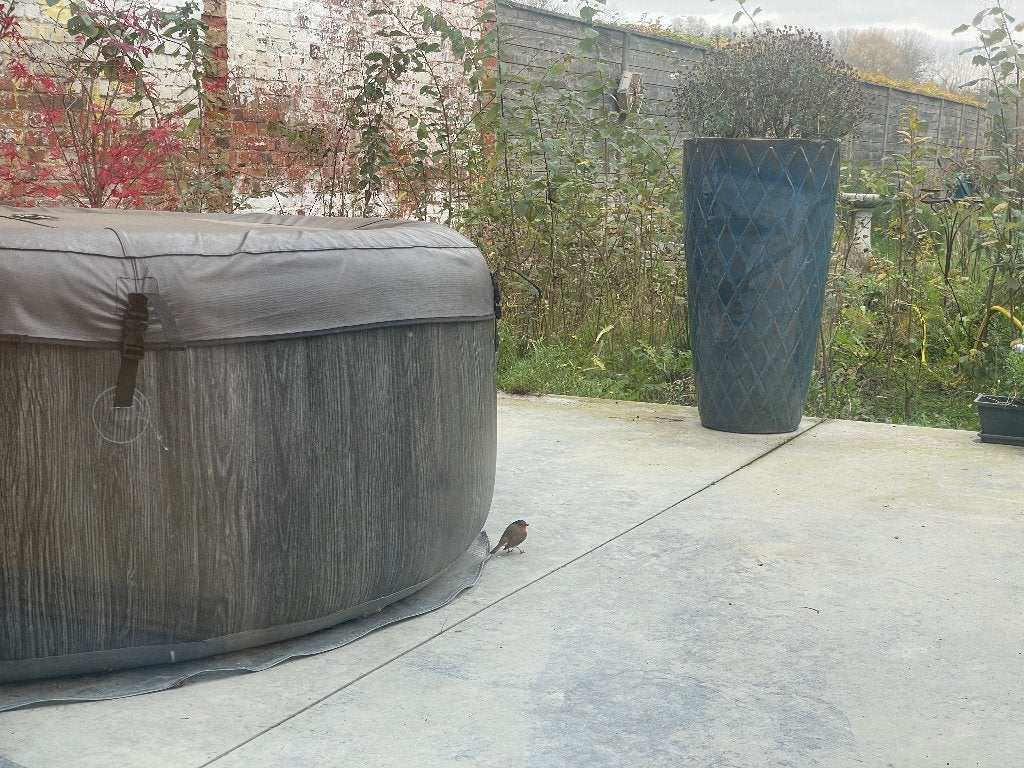 Intex Purespa Greywood Deluxe + véél accessoires, Jardin & Terrasse, Bains à remous et Spas, Enlèvement, Utilisé, Tapis de sol