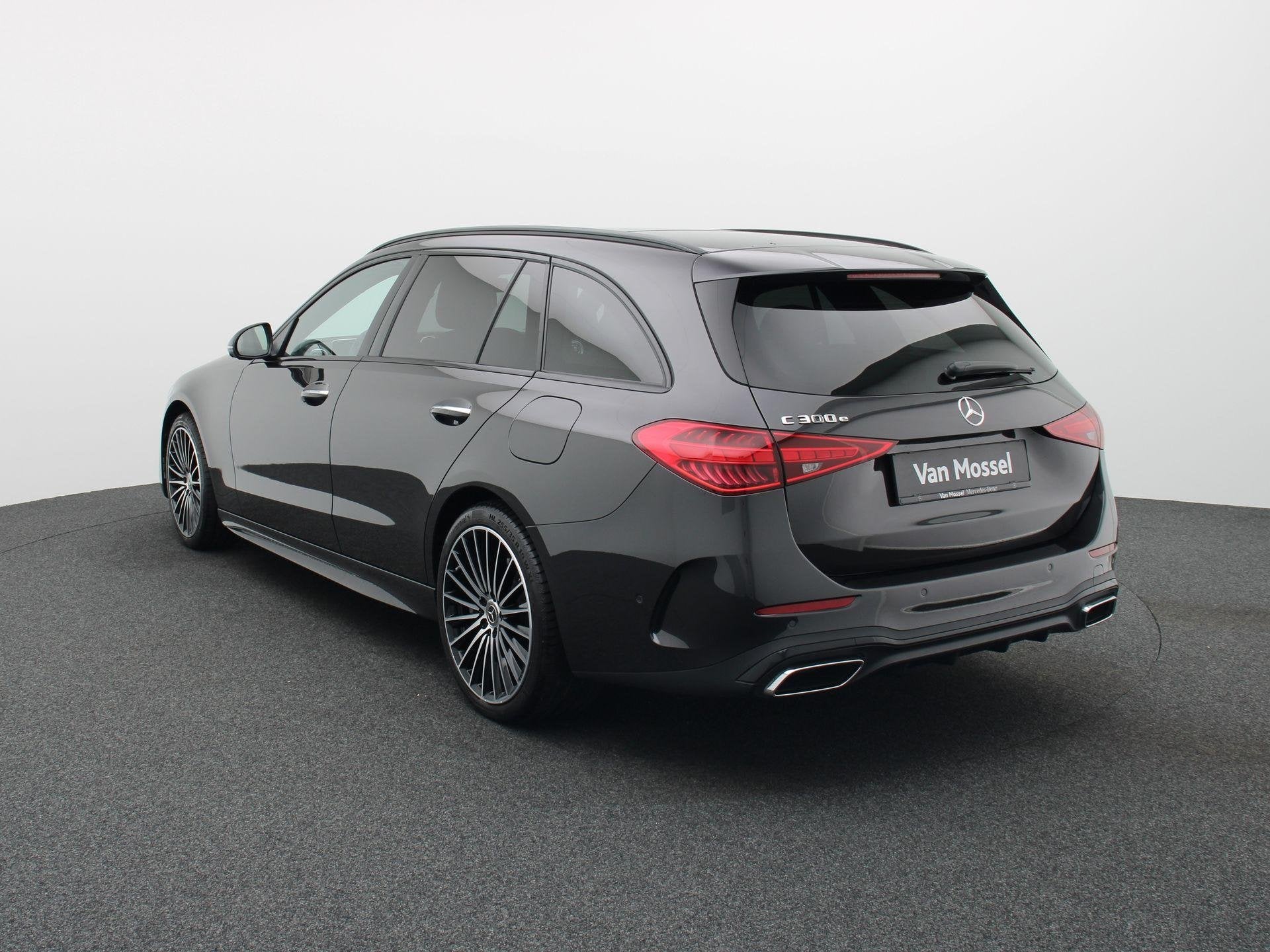 Mercedes-Benz C-Klasse 300 e Break Star Edition + LEDER + PA, Argent ou Gris, Euro 6, Entreprise, Noir