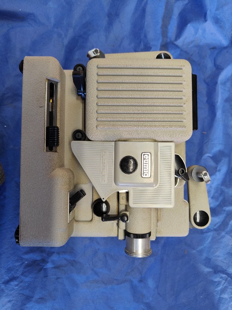 Projecteur super 8, Enlèvement, Projecteur