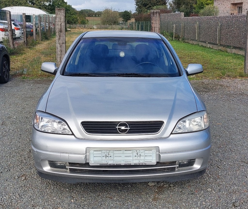 Opel astra met weinig km, Voorwielaandrijving, 4 deurs, Stof, Zwart