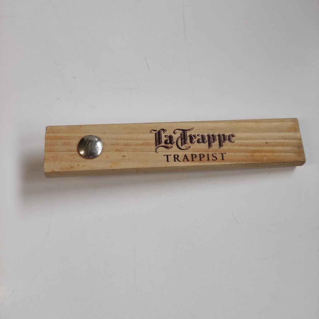 décapsuleur La Trappe, Enlèvement, La Trappe