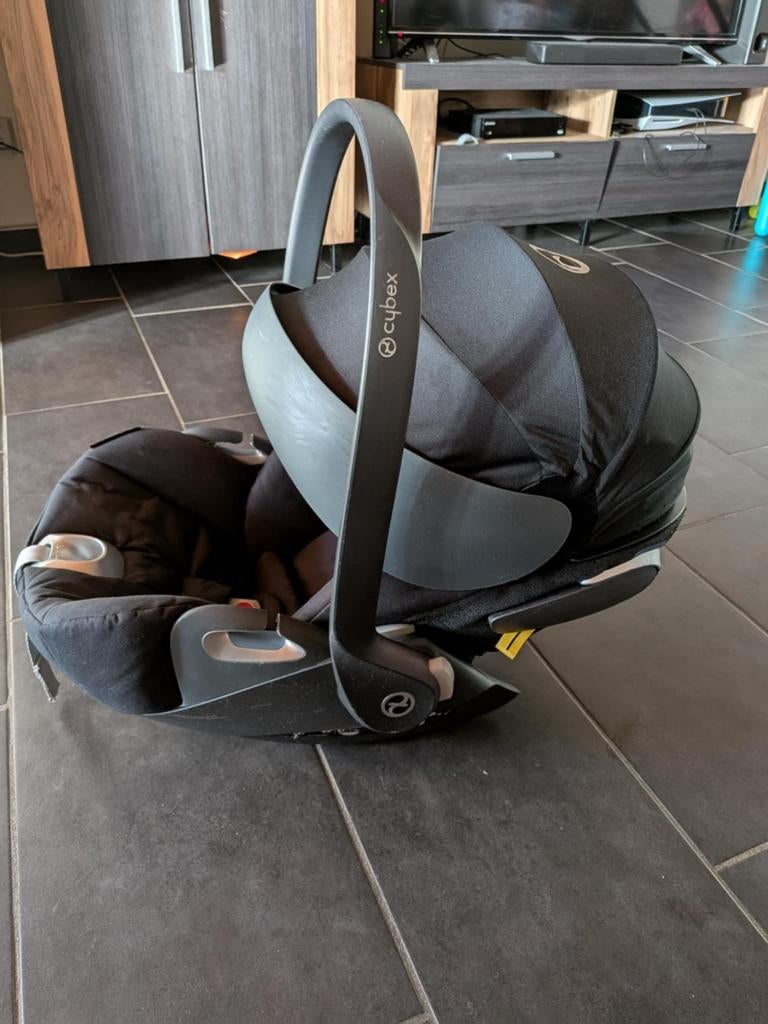 Cybex cloud z en bon état, Enlèvement