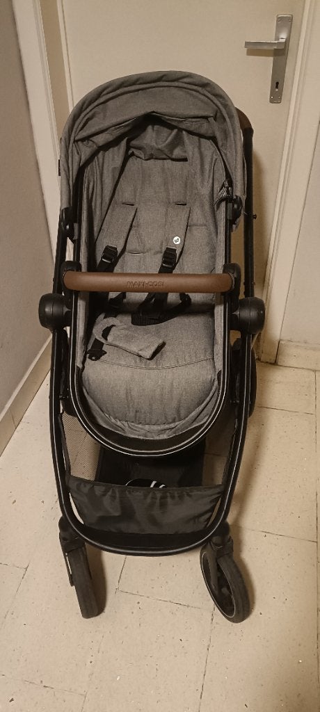 Poussette Maxi-Cosi Zelia S – Grise – 65 €, Enfants & Bébés, Enlèvement, Utilisé, Poussette, Maxi-Cosi