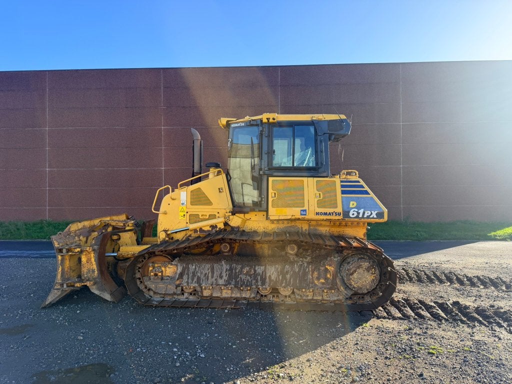 Bulldozer Komatsu D61PX-23, Enlèvement, Bulldozer