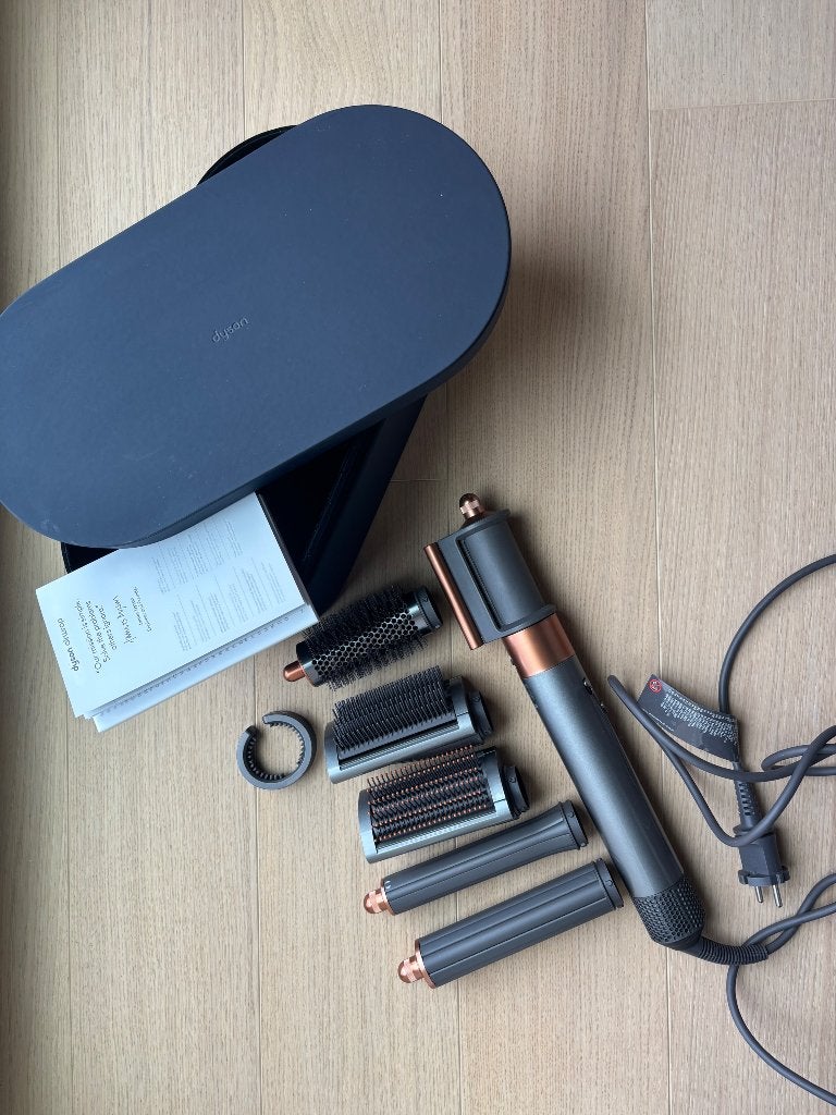 Dyson Airwrap, Bijoux, Sacs & Beauté, Beauté | Soins des cheveux, Enlèvement, Comme neuf, Autres types