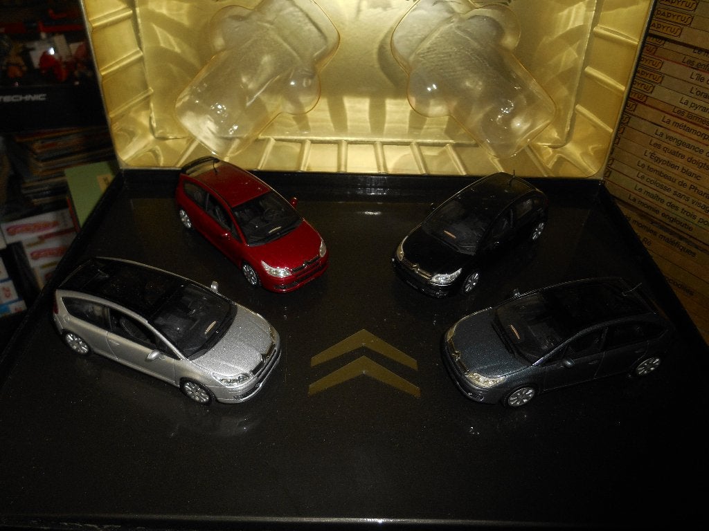 Norev 1/43 coffret 4 voitures C4, Hobby & Loisirs créatifs, Voitures miniatures | 1:43, Enlèvement ou Envoi, Norev