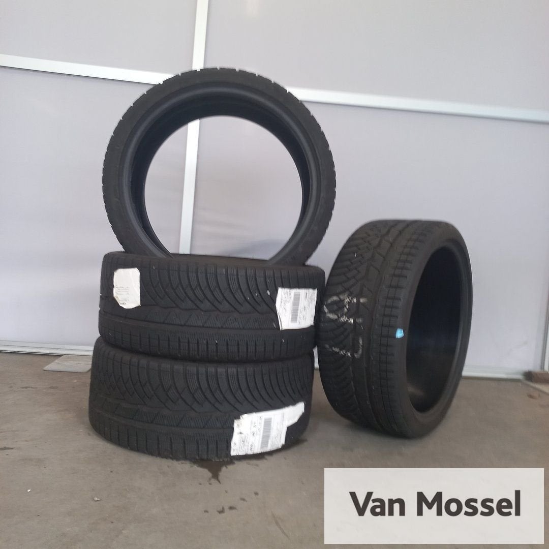 Michelin Pilot Alpin 235/35/R19 91V, Auto-onderdelen, Banden en Velgen, 19 inch, Gebruikt, -, -