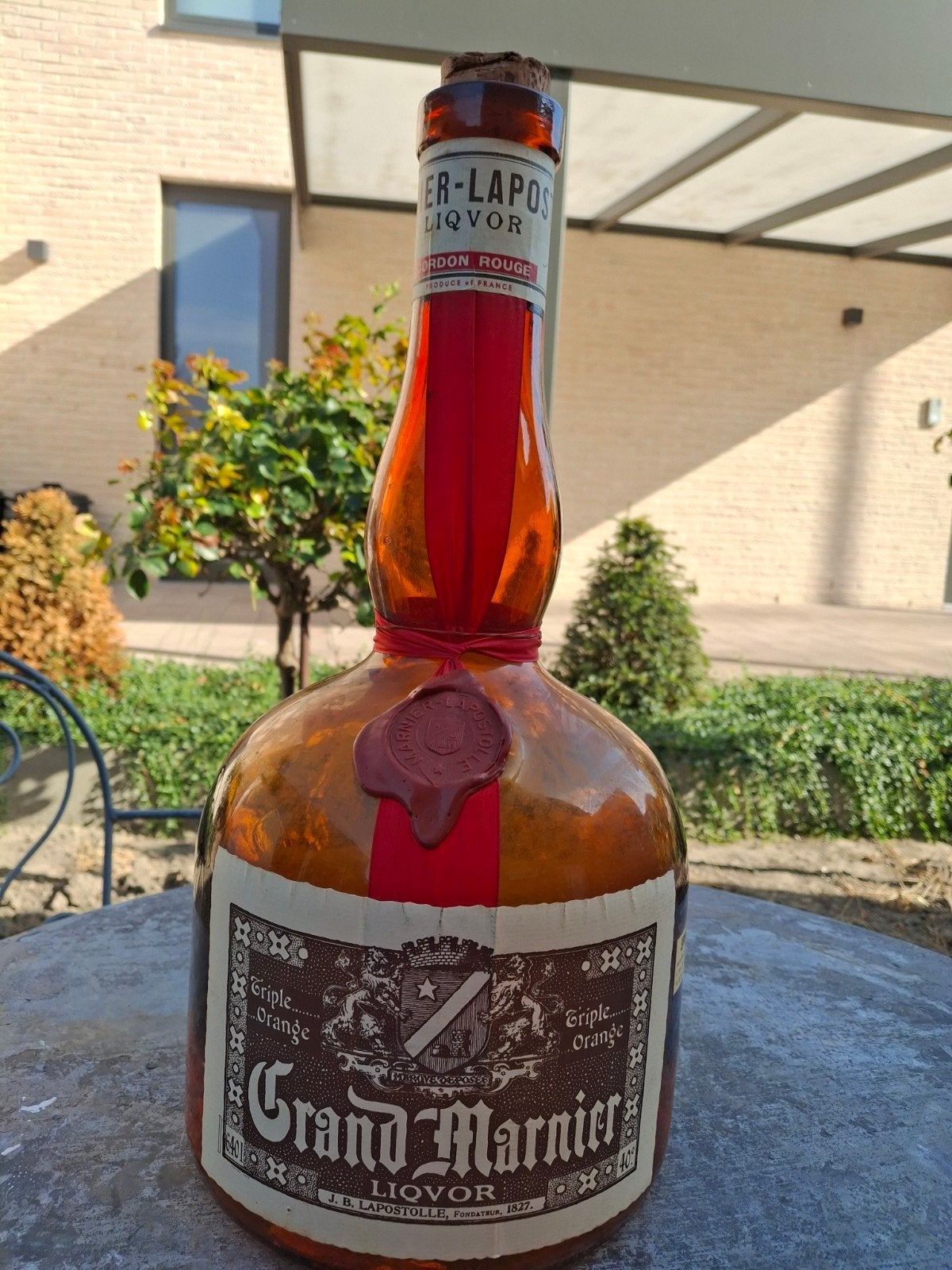 Magnum grand marnirr fles (sorry leeg), Ophalen