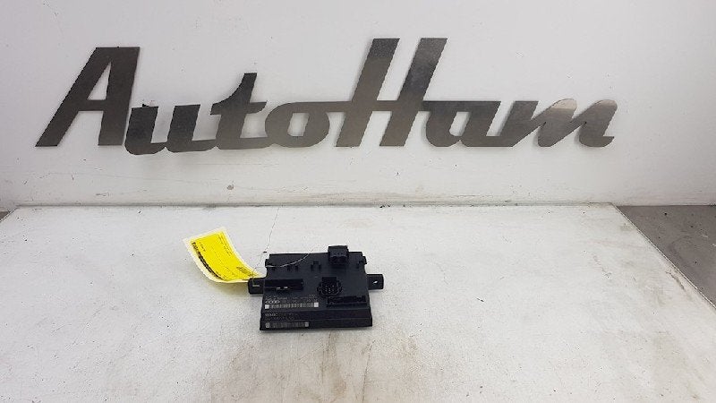 ORDINATEUR UNITE COMMANDE ELECTRONIQUE Audi A4 Avant (B7), Auto-Union-Straße  1,
85057  Ingolstadt, DE, Info@audi.de, Audi, Utilisé