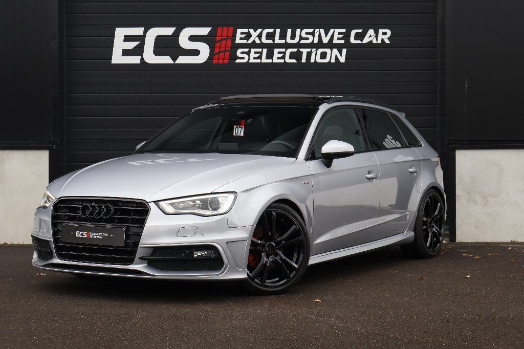 Audi A3 Sportback 2x S line | S Tronic | Panorama | Keyless, Auto's, Dealer onderhouden, 4 cilinders, Leder en Stof, Bedrijf
