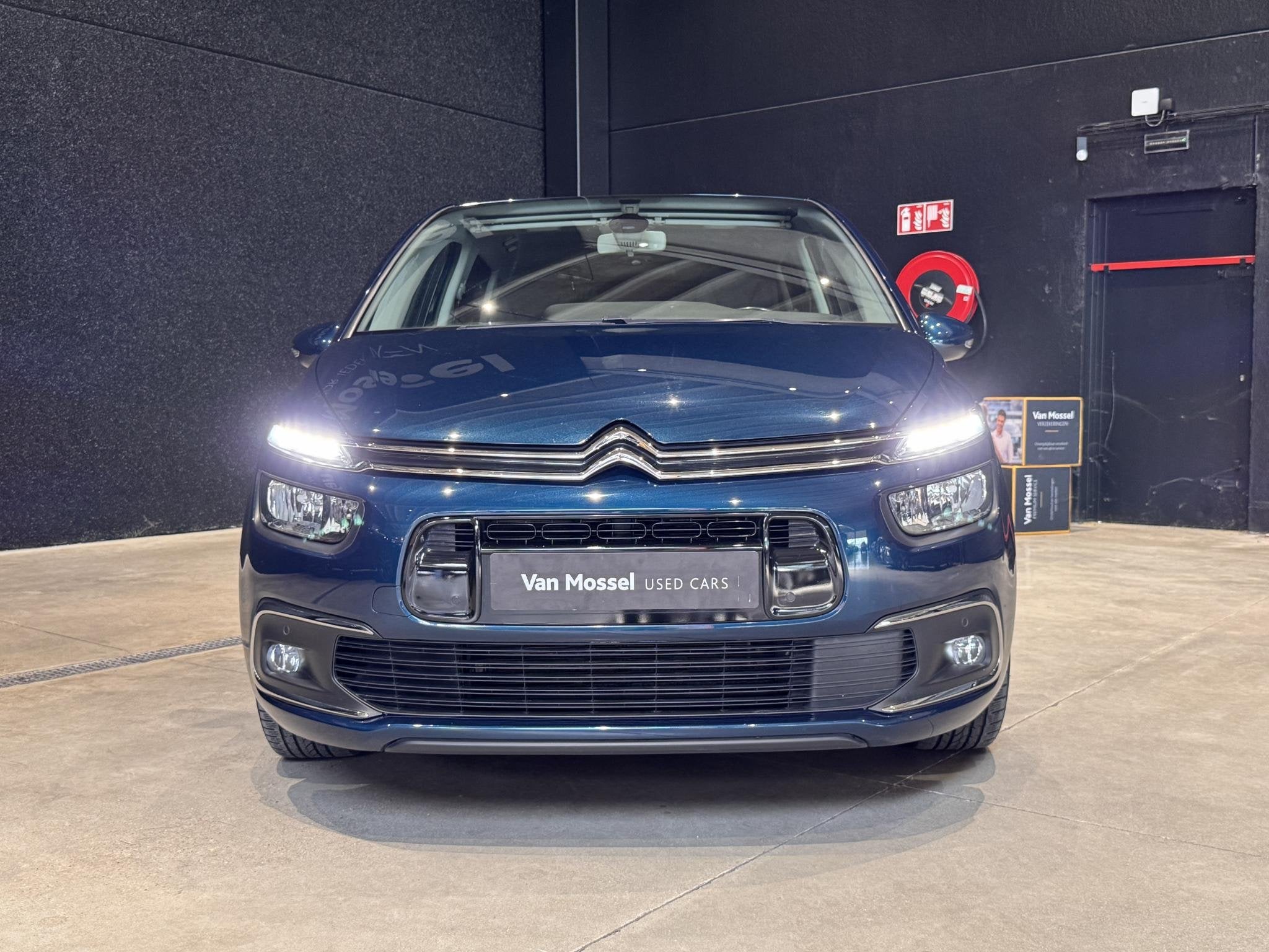 Citroën C4 Spacetourer 1.2 PureTech 130 S&S EAT8 Live, Achat, https://public.car-pass.be/vhr/e9ab3acd-93a2-4478-bb8b-bd6028577ca3