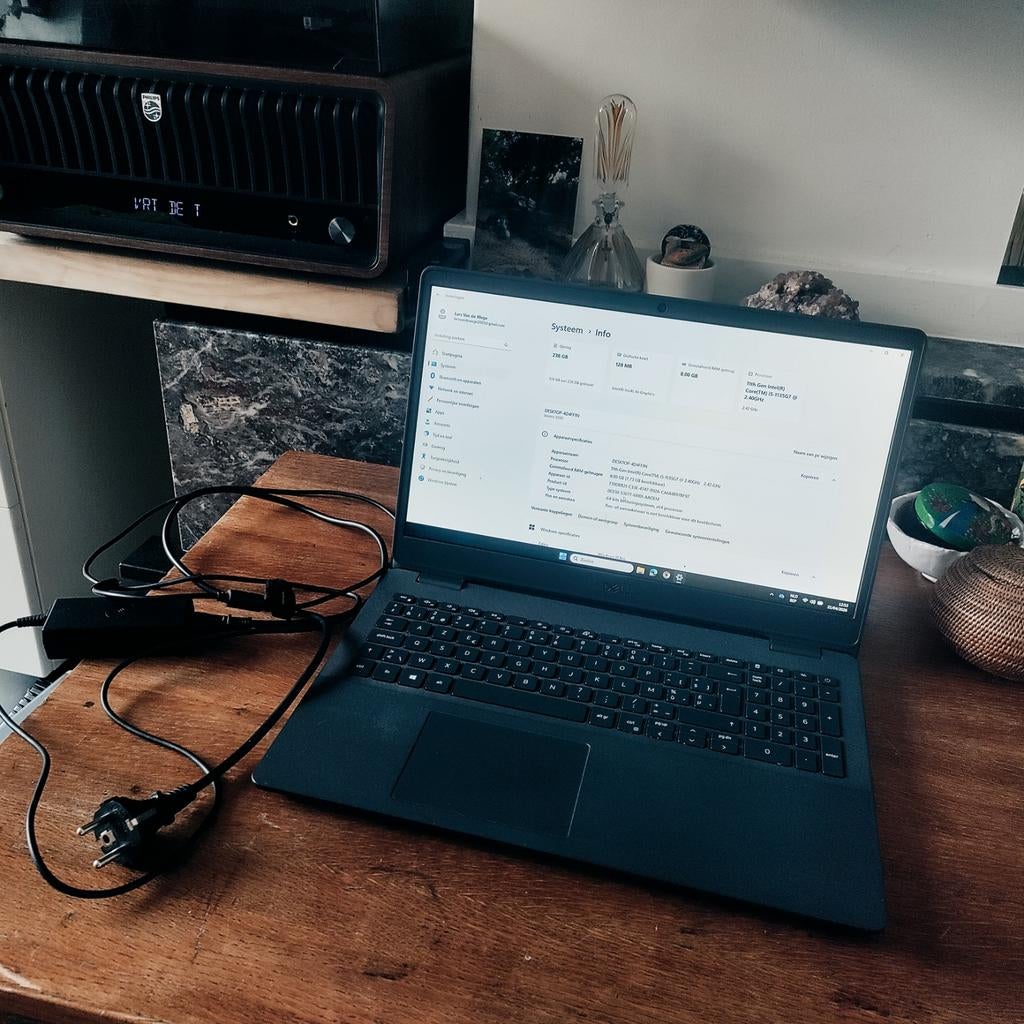 Dell laptop 11th Gen Intel en 8GB Ram - Windows 11 Pro, Ophalen of Verzenden