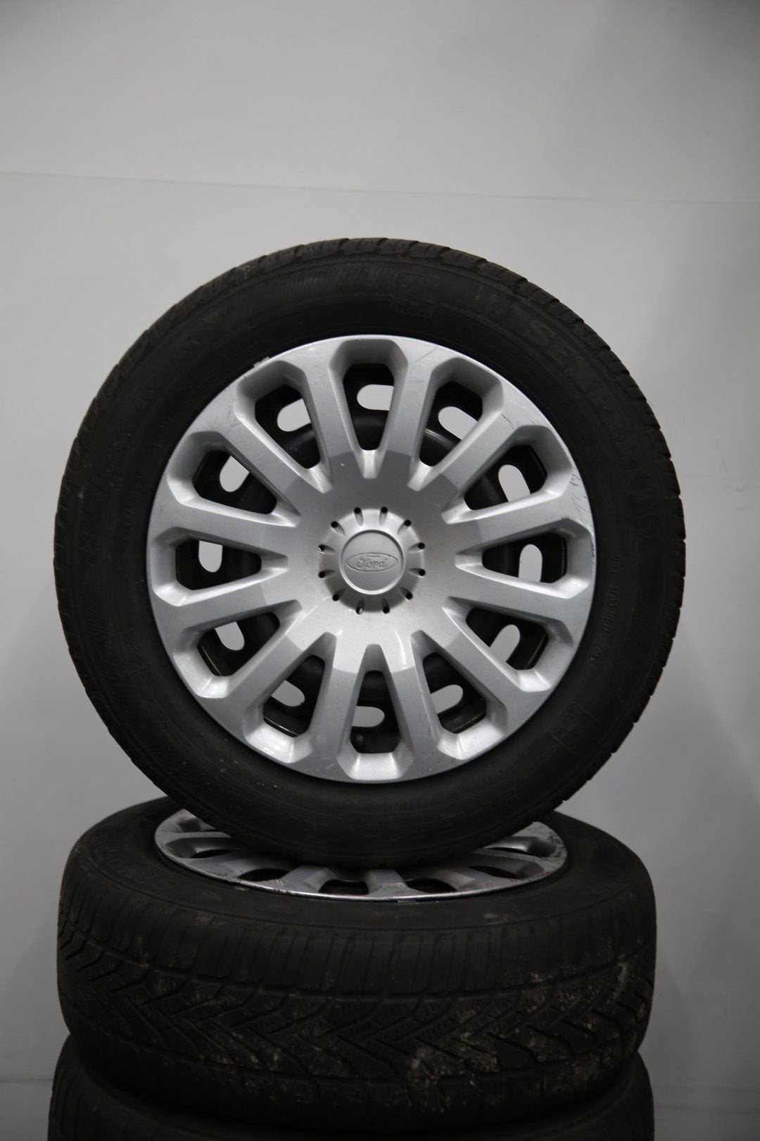 Winterbanden stalen velgen Ford Kuga, Auto-onderdelen, Gebruikt, 15 inch, -, -