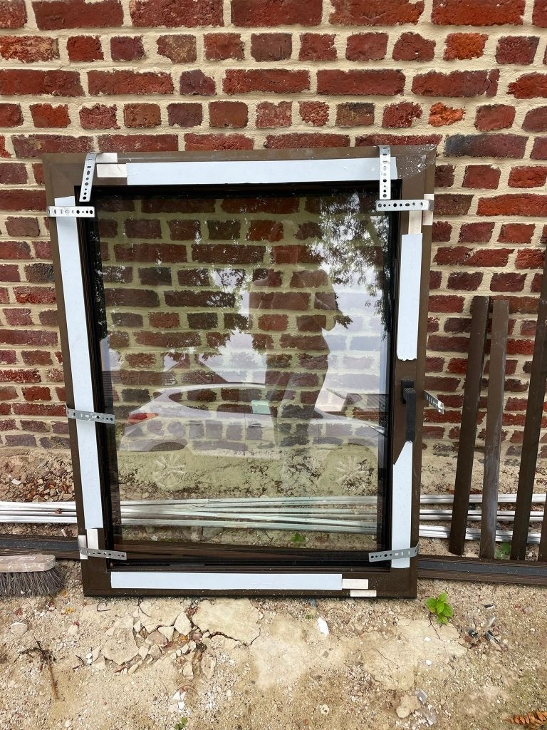 Aluplast raam brons 95 x 121 cm, Bricolage & Construction, Vitres, Châssis & Fenêtres, Neuf, Double vitrage, 120 à 160 cm, Fenêtre de façade ou Vitre