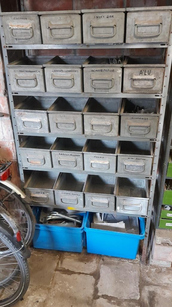 Stapelbakjes, Ophalen
