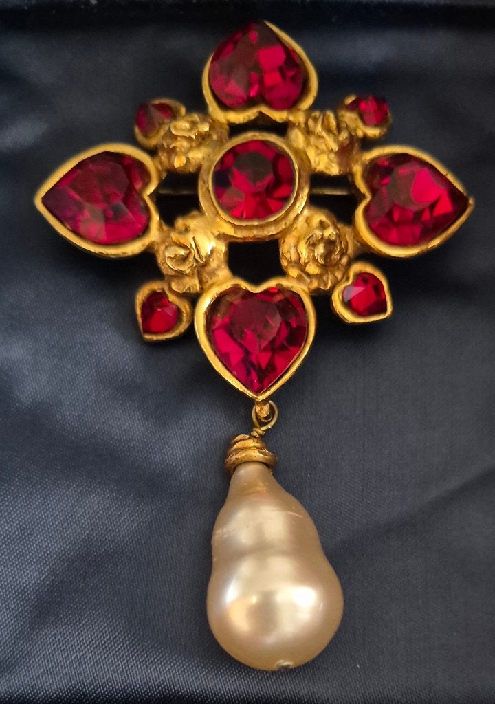 vintage emanuel ungaro Paris broche, Handtassen en Accessoires, Broches, Ophalen of Verzenden, Zo goed als nieuw, Overige kleuren