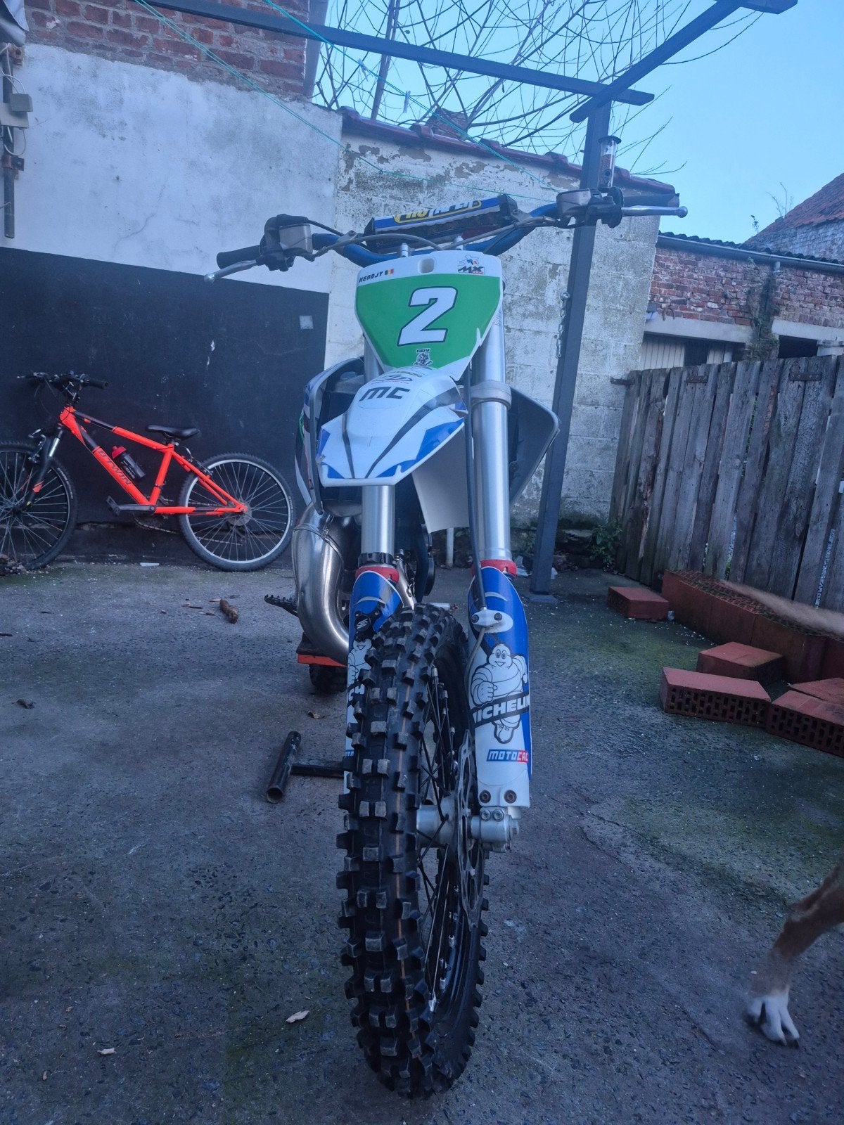 Husqvarna tc 85, Fietsen en Brommers, Brommers | Crossbrommers