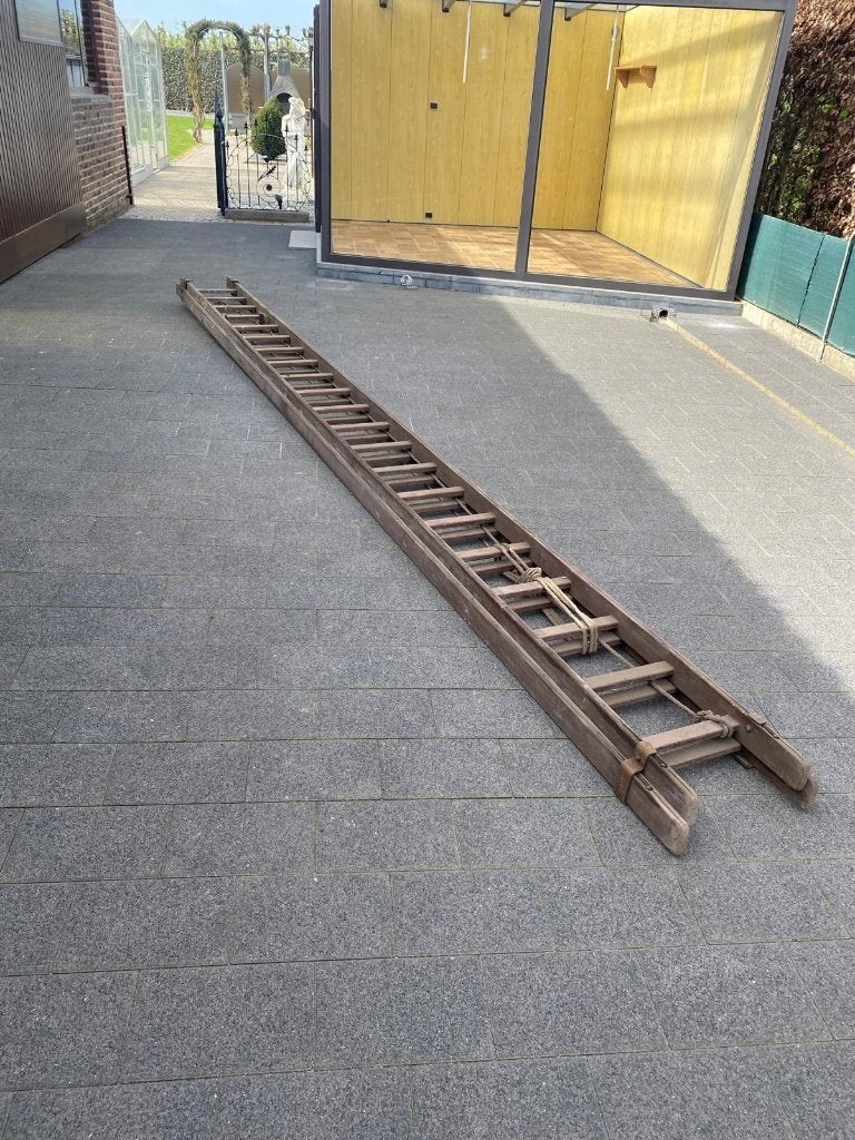 houten schuif ladder 5,4m dicht, Ophalen, Gebruikt, Ladder, Opvouwbaar of Inschuifbaar