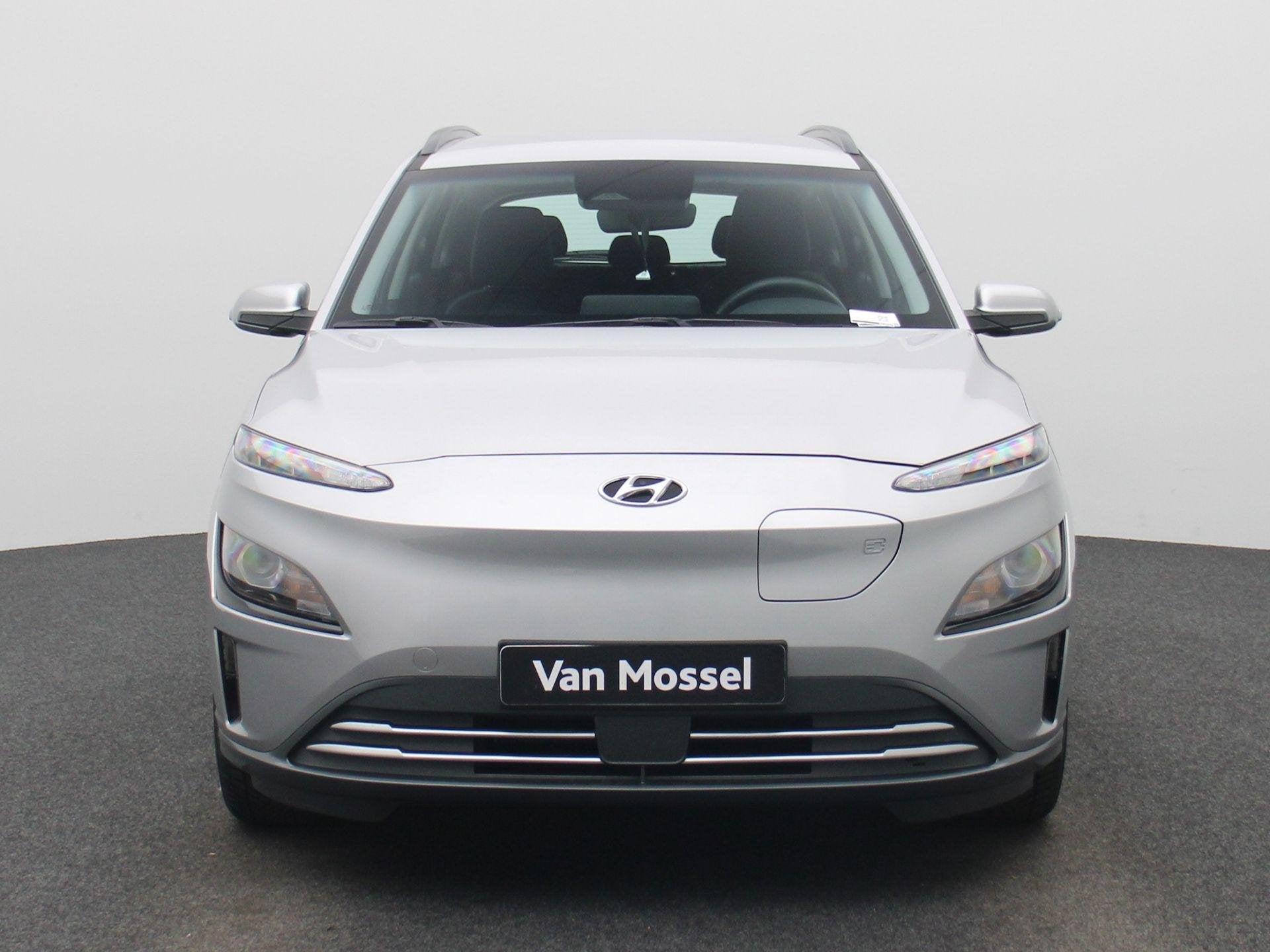 Hyundai KONA EV Comfort 64 kWh (automatique), Argent ou Gris, Achat, Entreprise, 5 portes