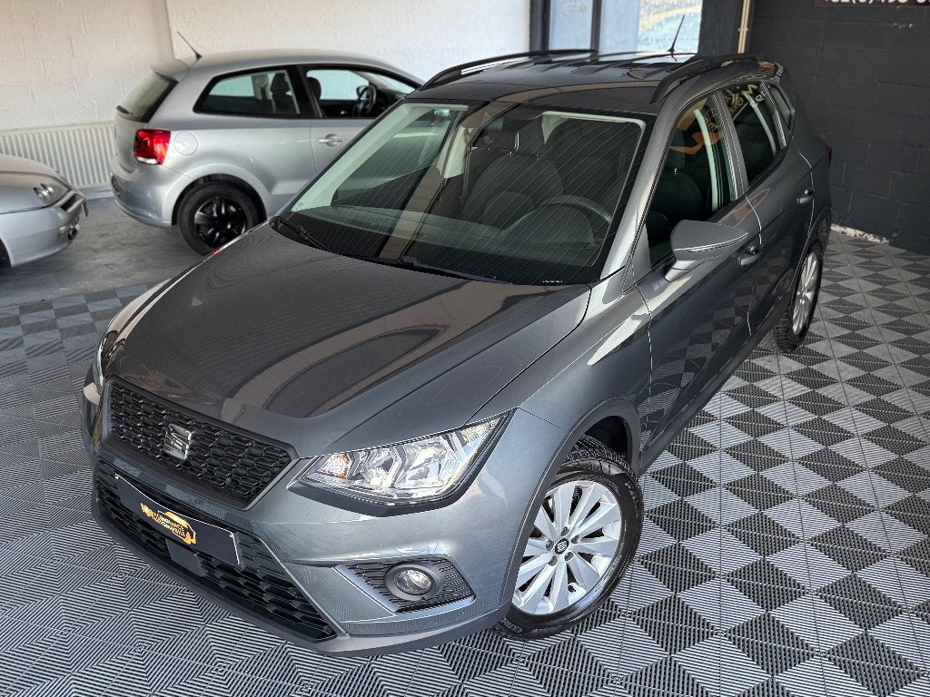 Seat Arona 1.0TSI 1er Propriétaire Garantie 12 Mois, Autos, Seat, Argent ou Gris, Achat, Noir, 5 portes