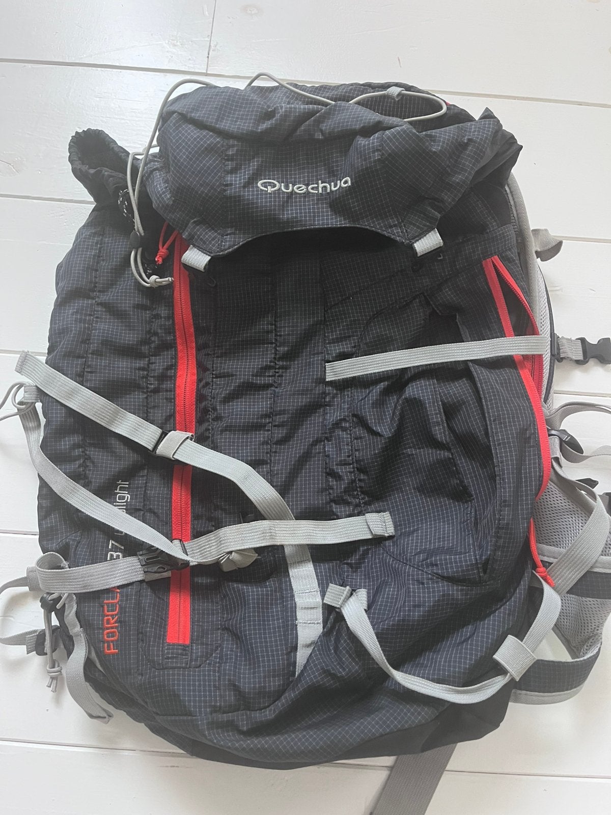Trekking rugzak 37l Quechua, Ophalen, Gebruikt, Rugzak
