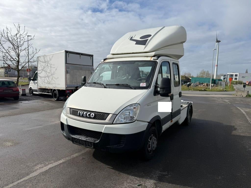 TRACTEUR Iveco Daily 40C18 BE (Numéro de stock 21800), Achat, Entreprise, Iveco, Boîte manuelle