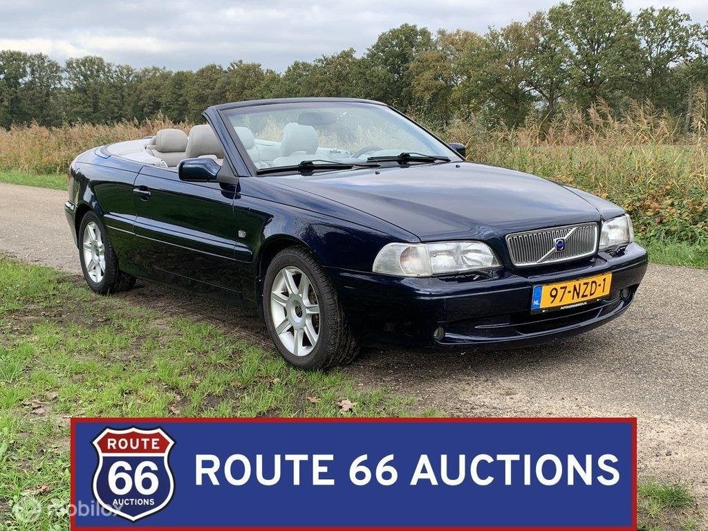 Volvo C70 2.4 T | 2001 | Route 66 Auctions, Auto's, Zwart, Bedrijf, Handgeschakeld, Overige carrosserie