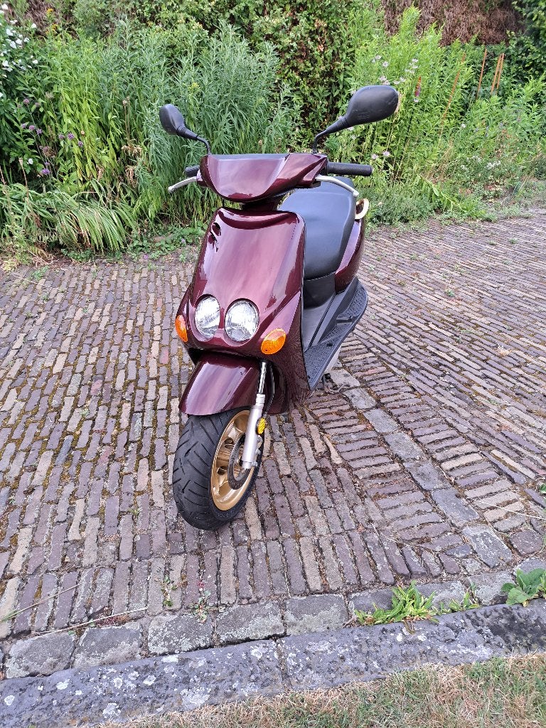 yamaha neos a-klasse 49cc 2T, Fietsen en Brommers, Ophalen, Tweetakt, Gebruikt, Klasse A (25 km/u)