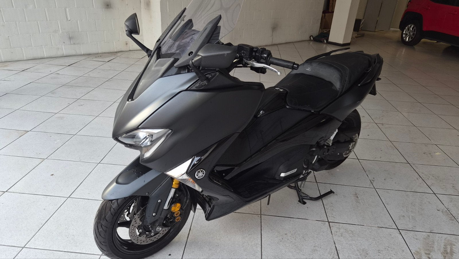 T max Dx, Motos, Motos | Yamaha, Entreprise