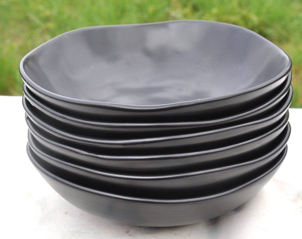6 assiettes creuse ronde de forme irrégulière, Enlèvement ou Envoi, Comme neuf, Céramique, Assiettes(s)