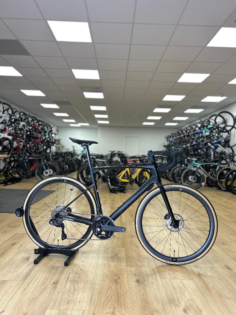 BMC RoadMachine 01 Di2 Carbon Racefiets, Ophalen, Zo goed als nieuw