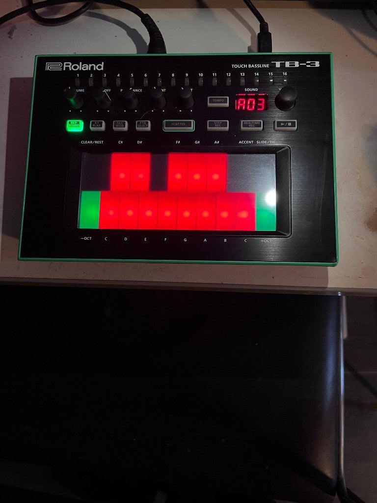 Roland AIRA TB-3 Touch Bassline – Uitstekende staat, Muziek en Instrumenten, Ophalen, Zo goed als nieuw, Roland