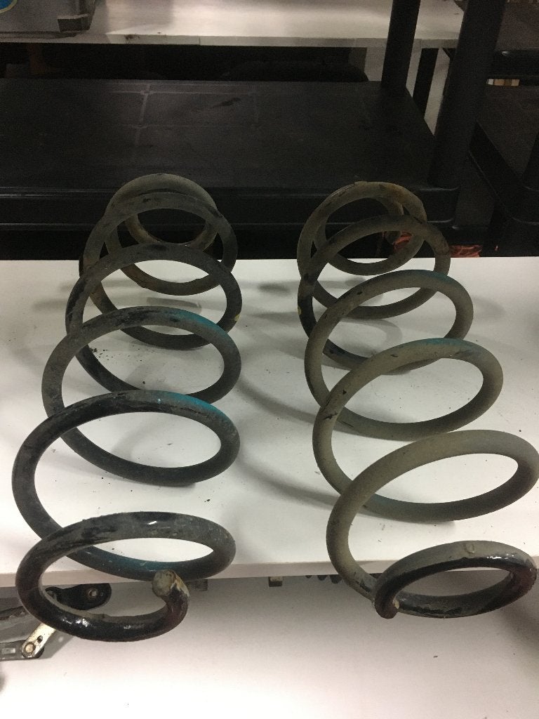 RESSORT SUSPENSION ARRIERE OPEL COMBO D, Ophalen, Gebruikt, RUE BRIGADE PIRON 307, Garage_bila@yahoo.fr
