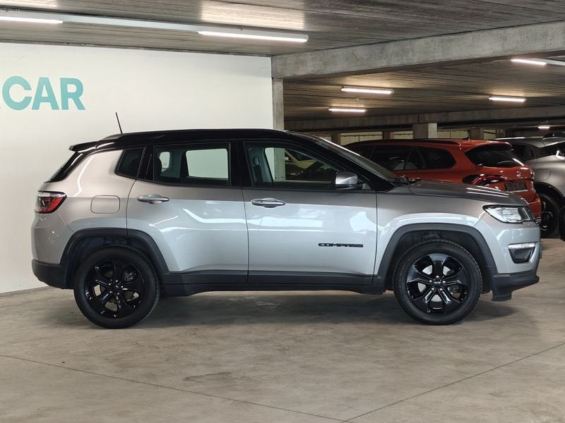 Jeep Compass MultiAir II Downtown 4x2, Auto's, Jeep, Voorwielaandrijving, Gebruikt, Zwart, 4 cilinders