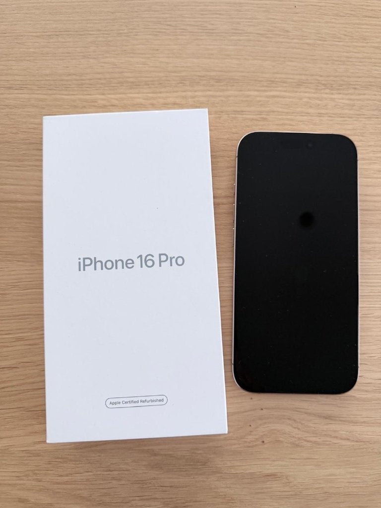 iPhone 16 Pro, Zwart, IPhone 16, Zo goed als nieuw, Ophalen