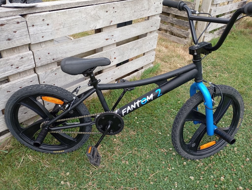 Bmx Fantom 2, Vélos & Vélomoteurs, Guidon à 360°, Frein sur jante, Comme neuf, Enlèvement