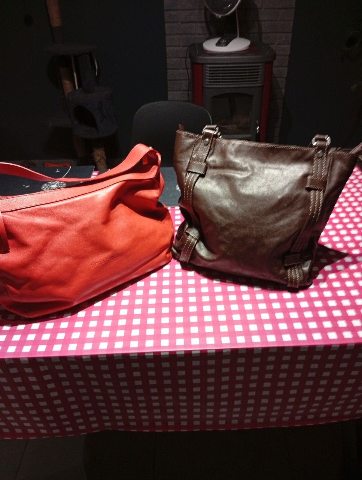 2 sacs en cuir Pierre Cardin, Enlèvement ou Envoi, Rouge, Cuir