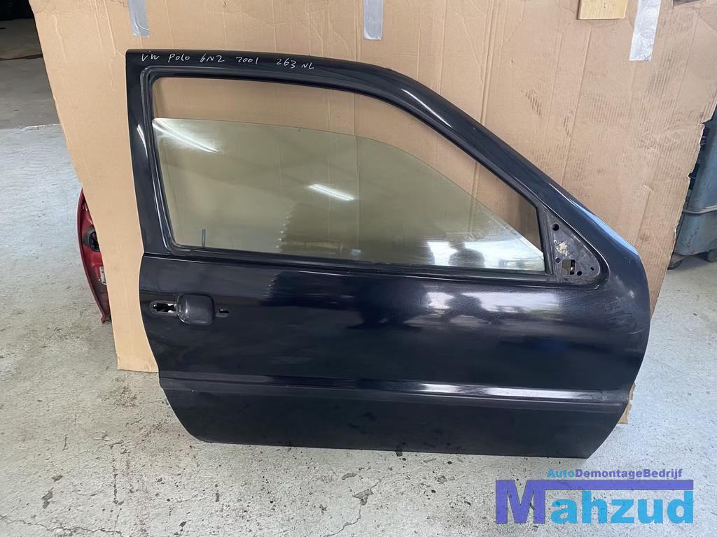 VW POLO 6N2 3DR Zwart Rechts deur portier 1999-2001, Volkswagen, Volkswagen AG, Vw@volkswagen.de, Utilisé