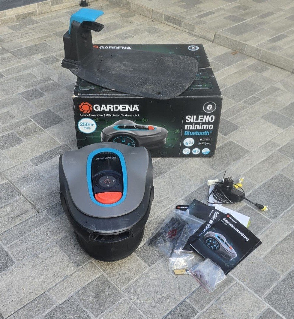 Tondeuse Gardena Sileno minimo 250m², Jardin & Terrasse, Tondeuses robotisées, Enlèvement