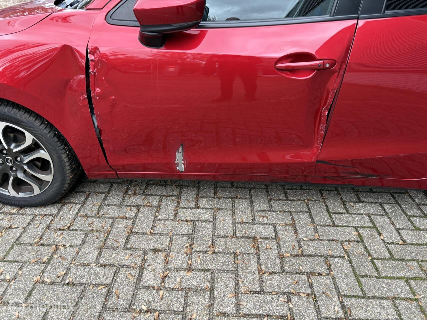 Mazda 2 1.5 Skyactiv-G GT-Luxury LEES ADVERTENTIE!, Autos, Cuir et Alcantara, Achat, 110 kW, Carnet d'entretien