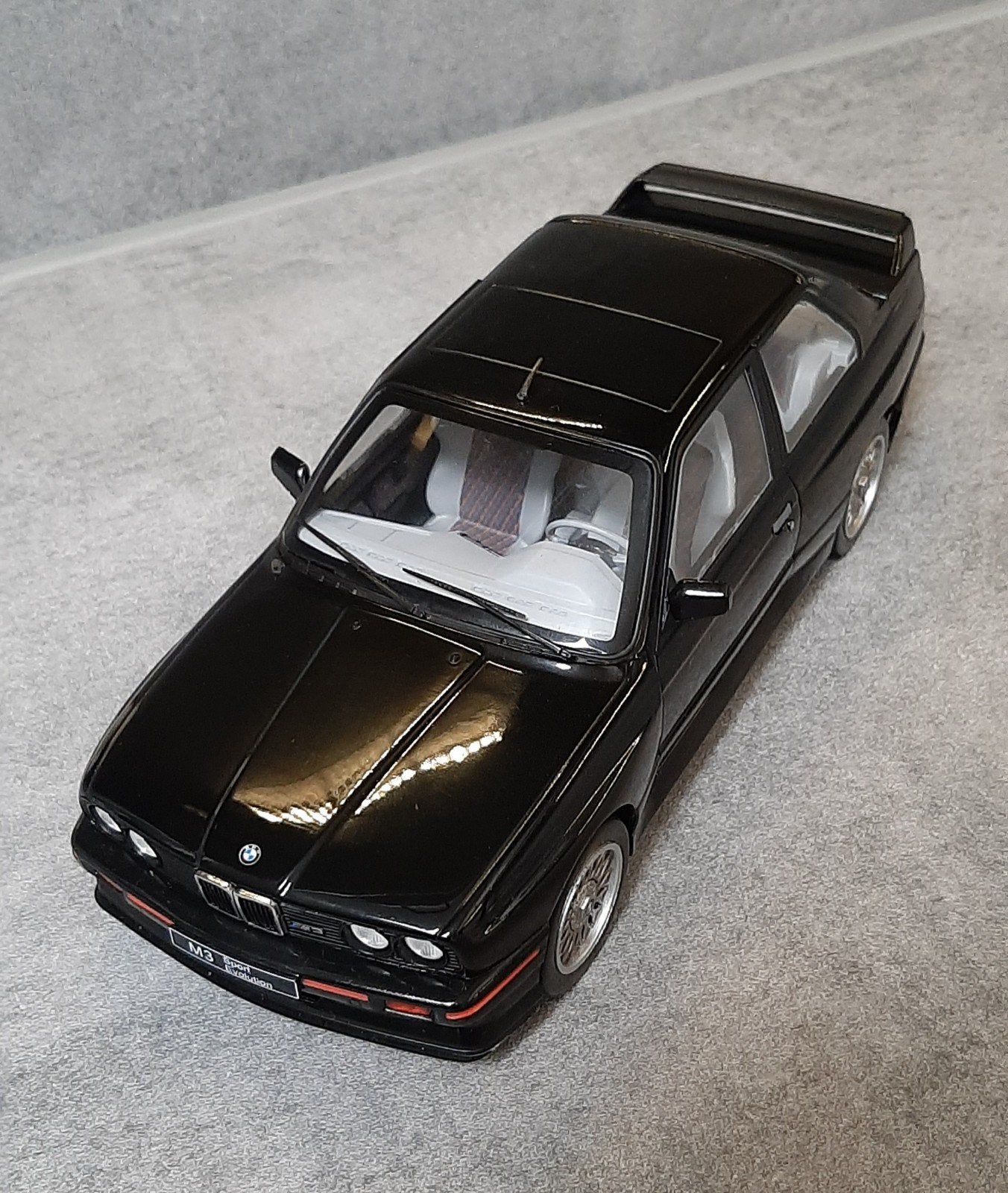 solido/1:18/BMW E30/M3/ZGAN, Ophalen of Verzenden, Zo goed als nieuw, Auto, Solido