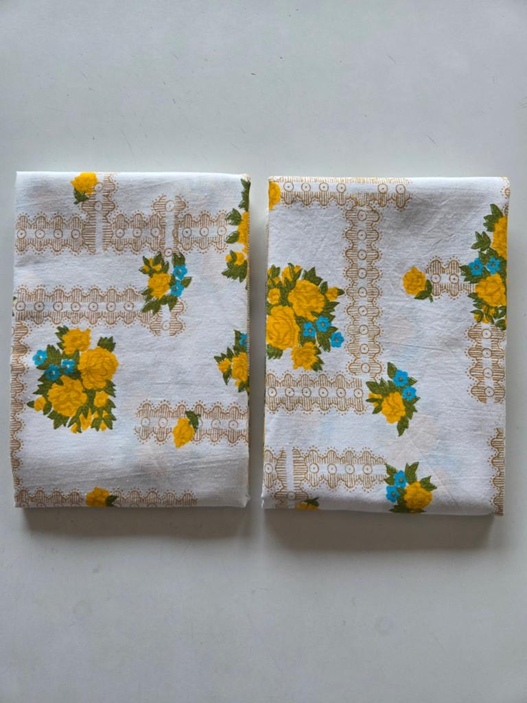 2 taies d'oreiller vintage, Maison & Meubles, Enlèvement ou Envoi, Comme neuf