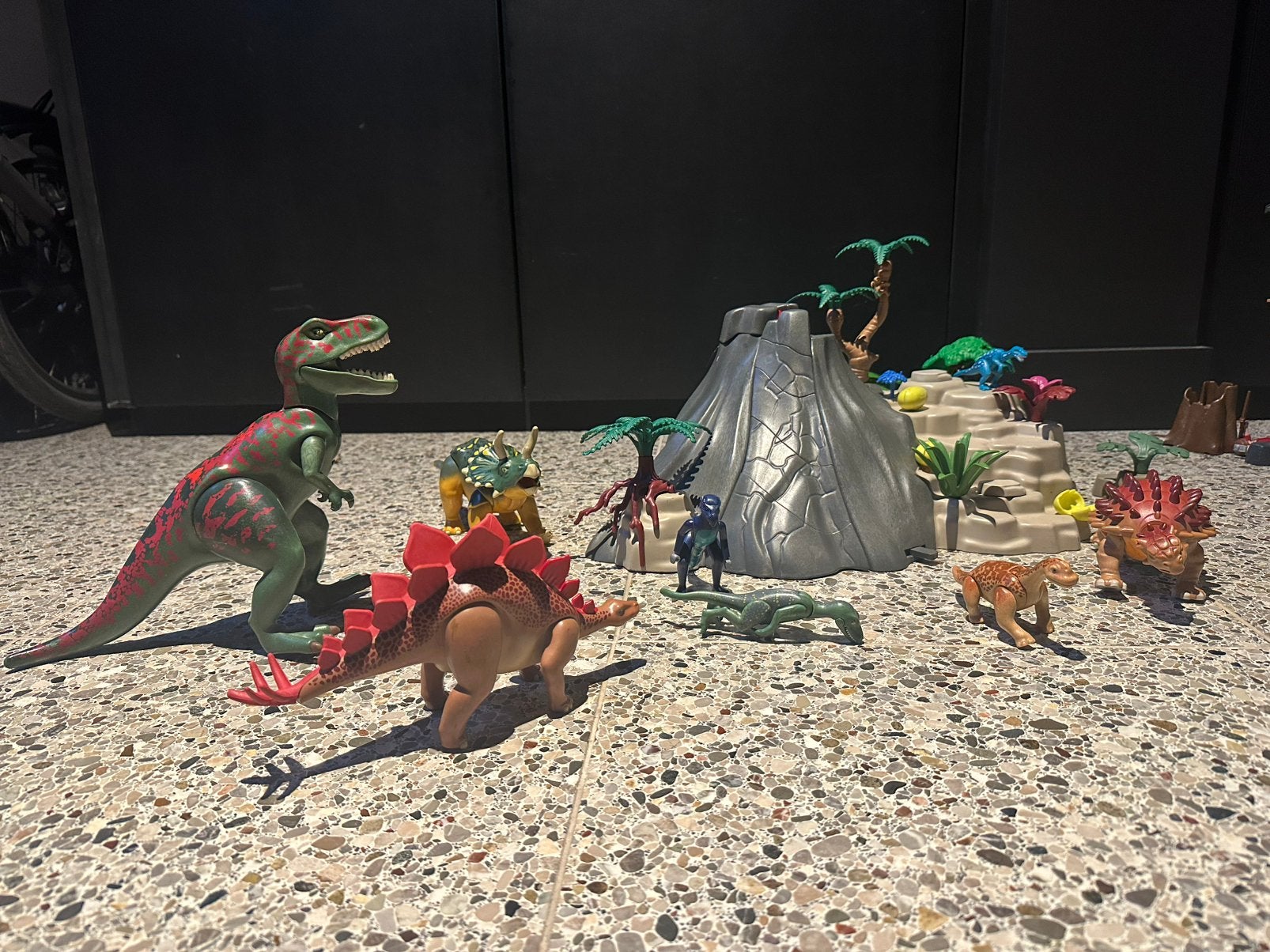 Prachtige Playmobilset “dinoland”, Enfants & Bébés, Historique, Comme neuf, Autres types, Kit complet